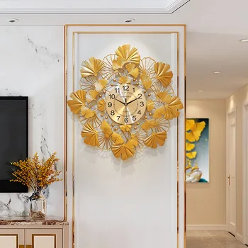 

American Metal Wall Clock Living Room Decoration Creative Golden Ginkgo Leaf Atmosphere Fashion European Luxury Clock Watch