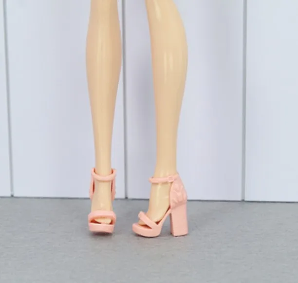 Стиль кукла игрушечная обувь аксессуары для BB 1:6 куклы A117 - Цвет: a pair of shoes