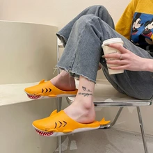 

Summer Children Platform Slippers Beach Soft Sole Slide Sandals Shark Pattern Bathroom Anti-slip Shoes Shark Slippers TTX95