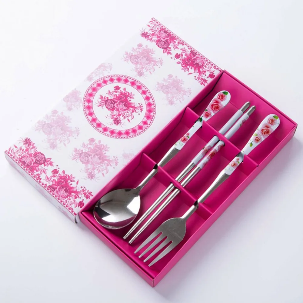 tableware set (2)