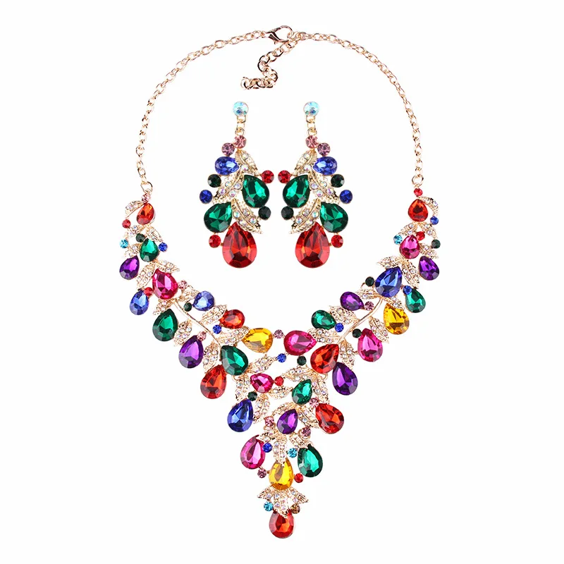 

2018 New Style Fashion Necklace Crystal Earrings Set Combination Light Luxury Man-made Diamond Women's Jewelry Set