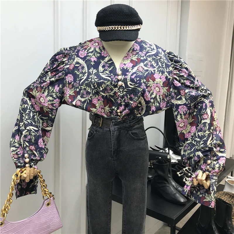 

Womens Blouses Retro Flower Print Shirts Women's 2020 Spring New Temperament V-neck Loose-Fit Puff Sleeve Blouse Blusas Femme