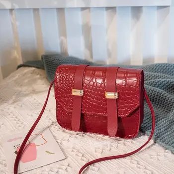 

2020 Fashion Trend Women Alligator Grain Shoulder Bag Mini PU Crossbody Adjustable Magnetic Buckle Cellphone Handbags Purse