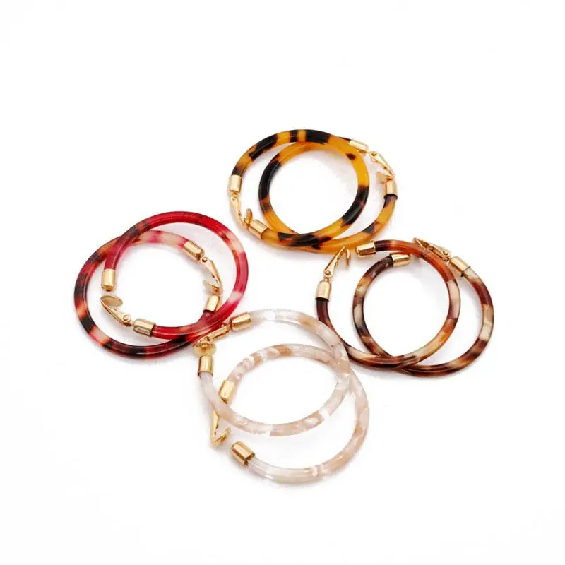 

Free Shipping Resin Simple Cute Round Clip Earrings