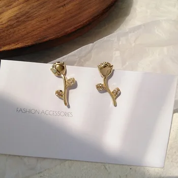 

Korean Beautiful Compact Rhinestones Metal Rose Flower Stud Earrings for Sweet Girl Women Simple Fashion Jewelry Accessories