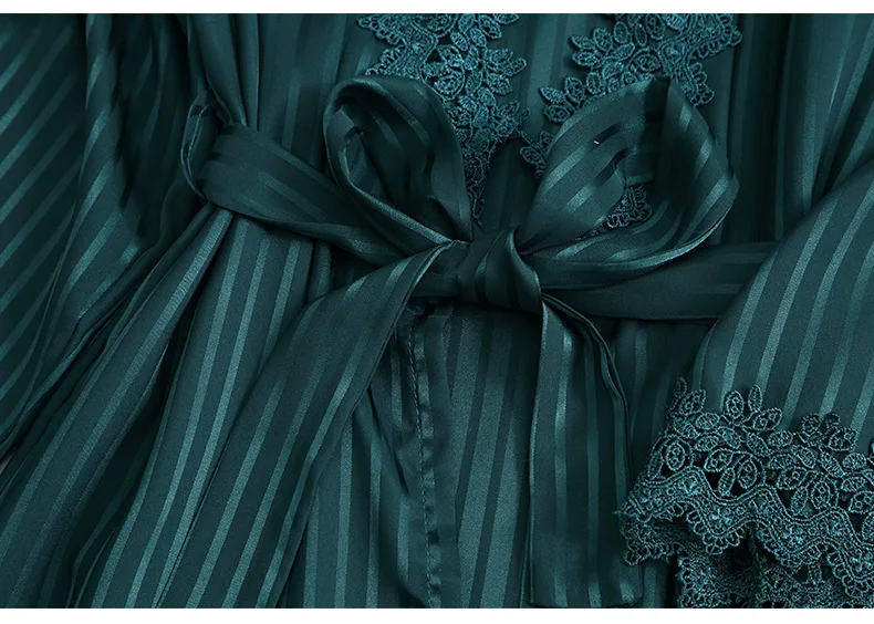 14457596098_2132428991