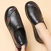 2022 Spring Luxury Women Flat Elderly Shoes Retro Vintage Genuine Leather Loafers Black Women's Shoes Moccasins With Fur Loafers ► Photo 2/6