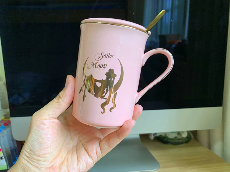 Аниме Сейлор Мун Розовая кость кофейная кружка из фарфора Tsukino Усаги керамические кружки чашка набор чашка с крышкой и ложкой девушки подарки на день рождения