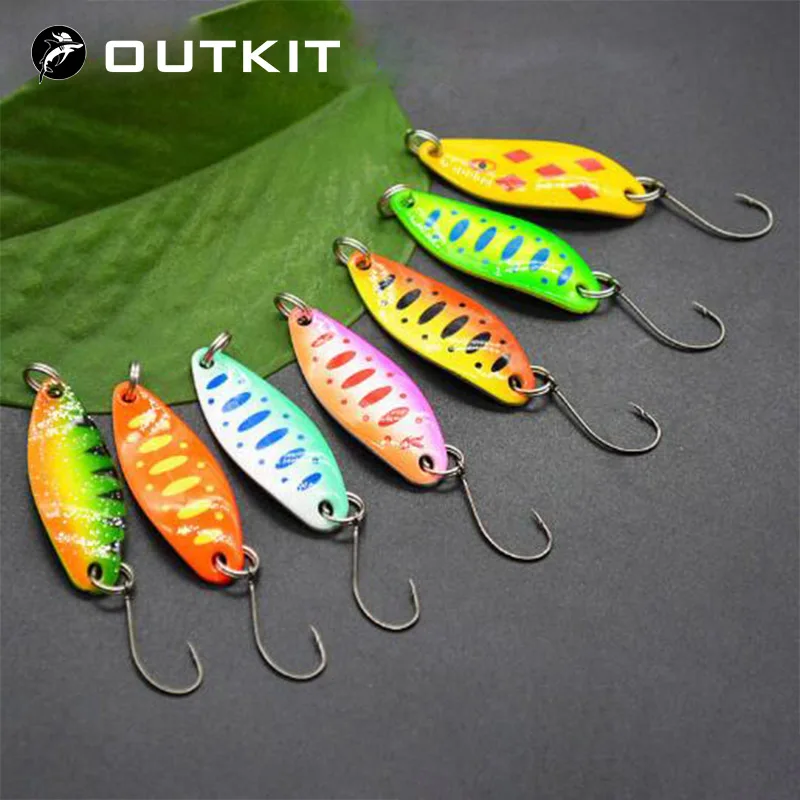 OUTKIT 7 шт. смесь цветов 3.cm 3 5 гр катушка для ловли Колеблющаяся блесна Плавание