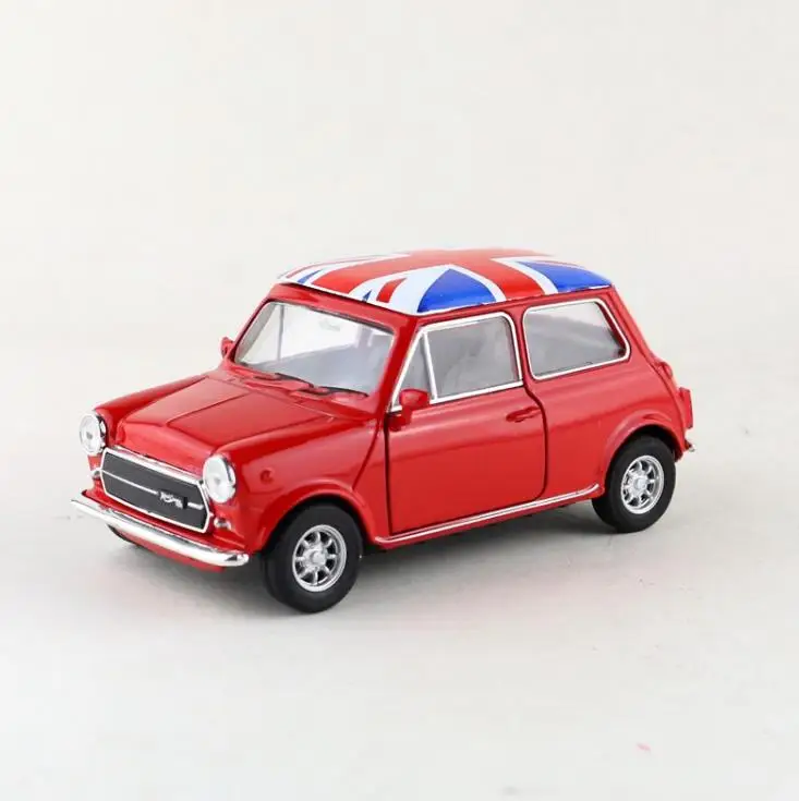 Классическая модель автомобиля с высокой симуляцией 1:36 ретро игрушечная машинка