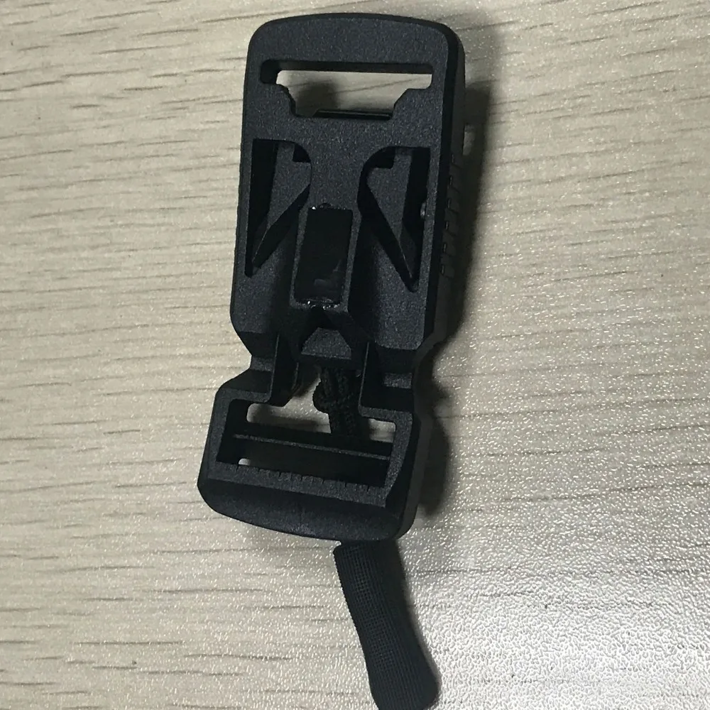 MAGNETIC BUCKLE