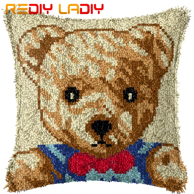 BZ314 Latch Hook Cushion Christmas Hat Bear Pillow Case Printed Color Canvas Acrylic Yarn Latched Hook Pillow Crochet Cushion Cover - Цвет: BZ314