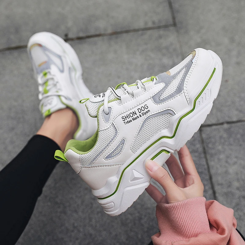 new stylish sports shoes