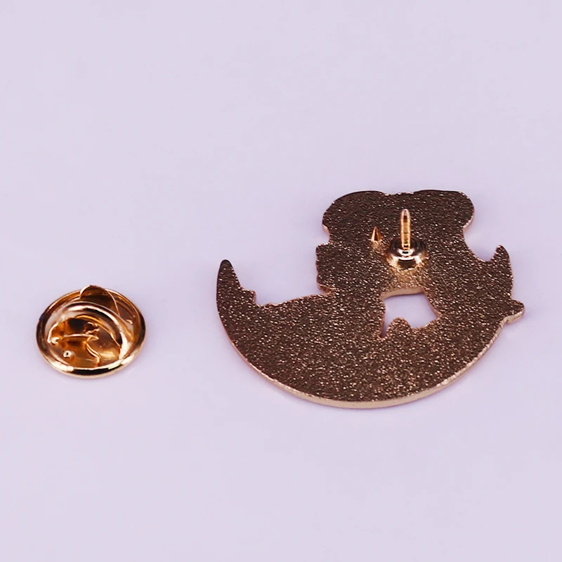 Pretty guardian Japanese cosplay enamel pin This is a fanart, my personal tribute to Sailor Moon.JPG