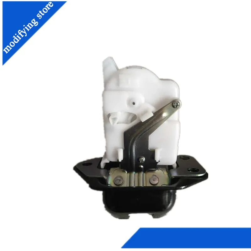 Защелка багажника для фотоэлементов Nis-san Juke Leaf Rogue Versa OEM : 90502JG00A 90502ZN90A 905923361R |