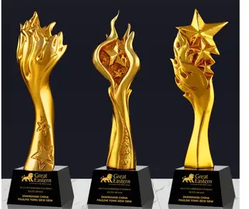 

ELECTROPLATE SMALL PLASTIC CUP DECORATION WHOLESALE CUSTOMIZED TROPHY WORLD FOOTBALL TROPHY CRAFTS FREE ENGRAVING WORLD CUP