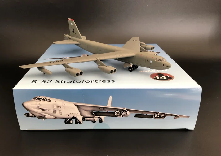 B52 military fighter aircraft model b-52 stratospheric long