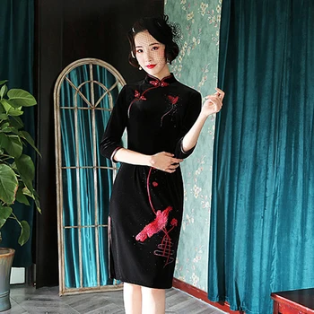 

Black Velour Evening Party Dress For Young Lady 3/4 Sleeve High Split Long Qipao Vintage Button Mandarin Collar Cheongsam