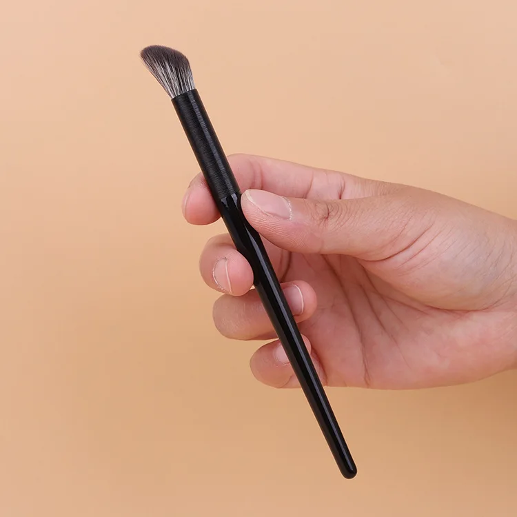 LOYBJ 1pcs Nose Shadow Brush Angled Contour Makeup Brushes Face Bronzer Nose Silhouette Eyeshadow Cosmetic Blending Make Up Tool
