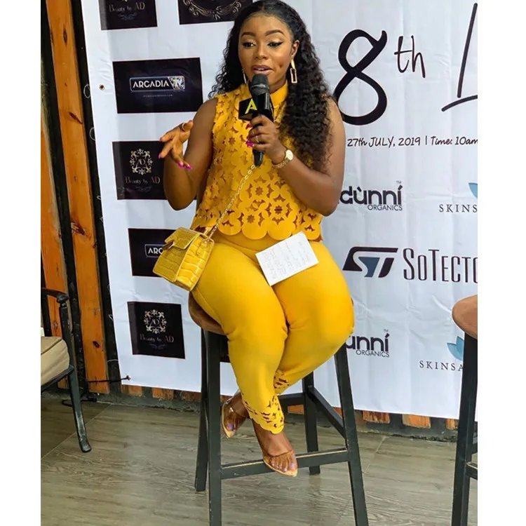 12340405113_950943728