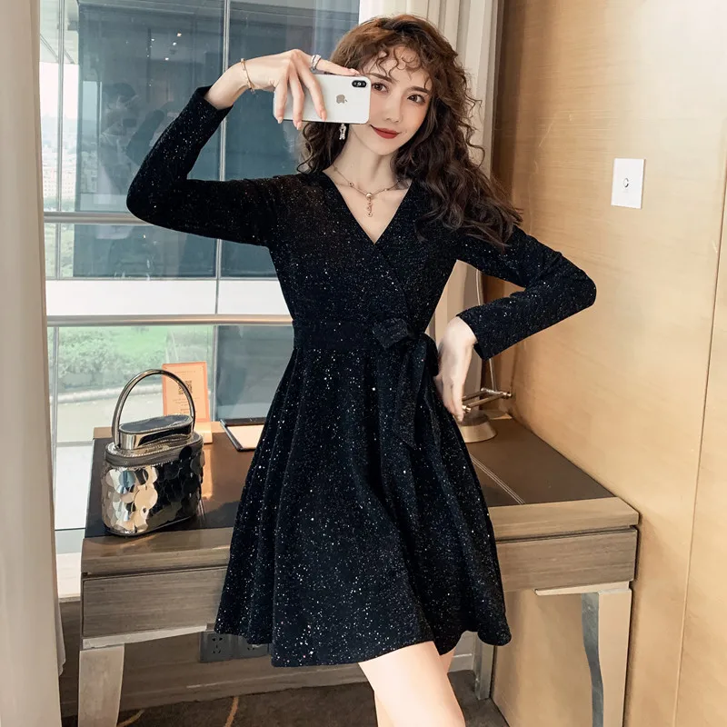 

2019 Autumn New Style Bronze Sequin Fashionable Waist Hugging Goddess Black And White with Pattern Dress