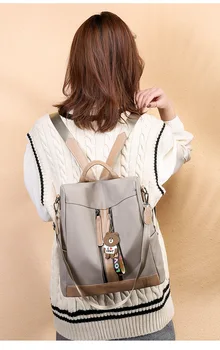 

2020 new women's shoulder bag ladies large capacity travel bag fashion casual solid color zipper backpack