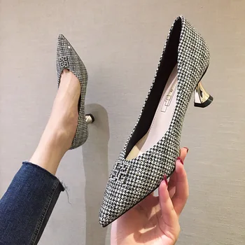 

Spring New Fashion Plaid High Heels Ladies Fine Heel Sexy Pointed Rhinestone Pumps Elegant Wedding Banquet Dress Party Shoes