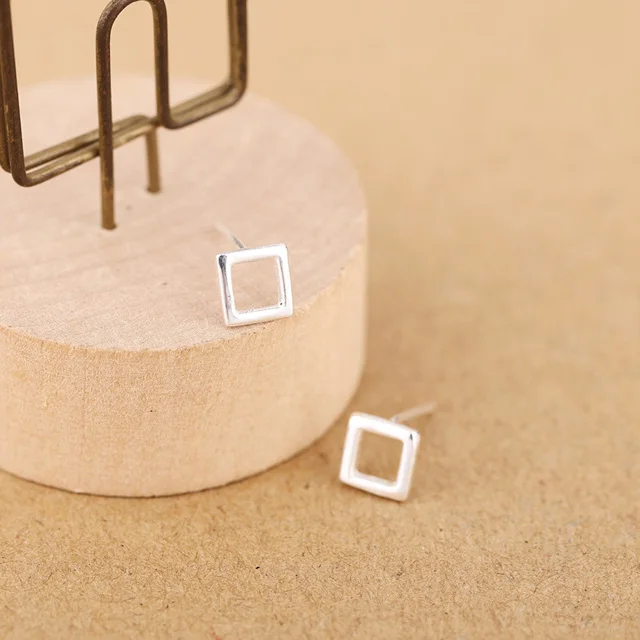 Square Trusta Новые 4 стиля 925 пробы серебряные ювелирные изделия модные милые Полые миниатюрные серьги-гвоздики подарок для девочек Дети Леди DS019 - Окраска металла: Square