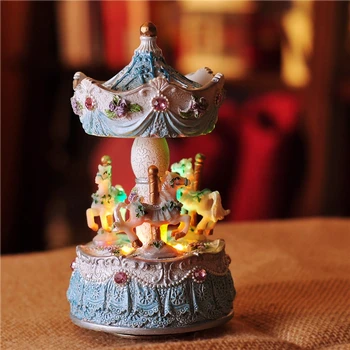 

Merry-go-round Carousel Music Box Christmas Music Decoration Boxes Hand Crank Musical Box Happy Birthday Gift For Friend II50YYH