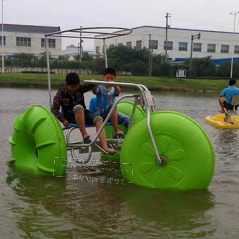 

Factory Price Water Play Sports Games Waterpark Amusement Park 3 Wheels Tricycle Bicycle Aqua Bike Sea Water Pedal Boat Trike