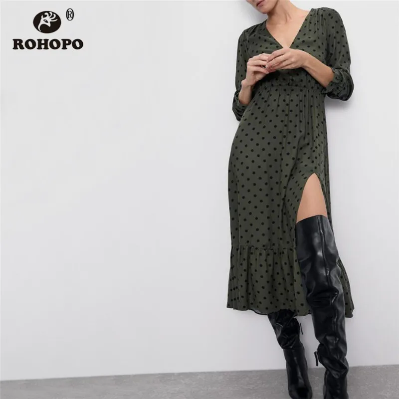 

ROHOPO Long Sleeve Polk Dot Autumn Midi Dress V Collar Tops Buttons Fly Ruffled Hem Tunic Pleated Female Holiday Vestido #9403