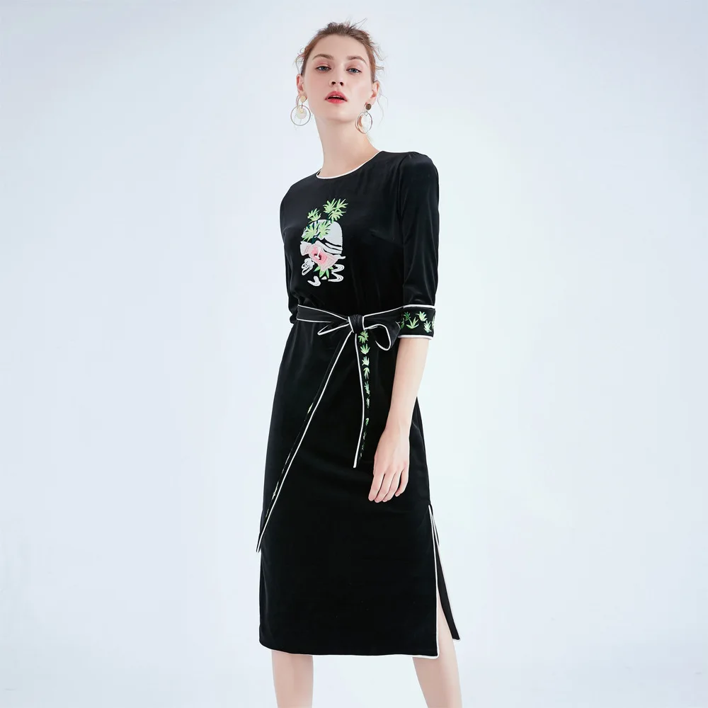 VERDEJULIAY Runway Black Velvet Dress Women Autumn Summer High Quality Half Sleeve Flower Embroidery Belt Split Long Dress