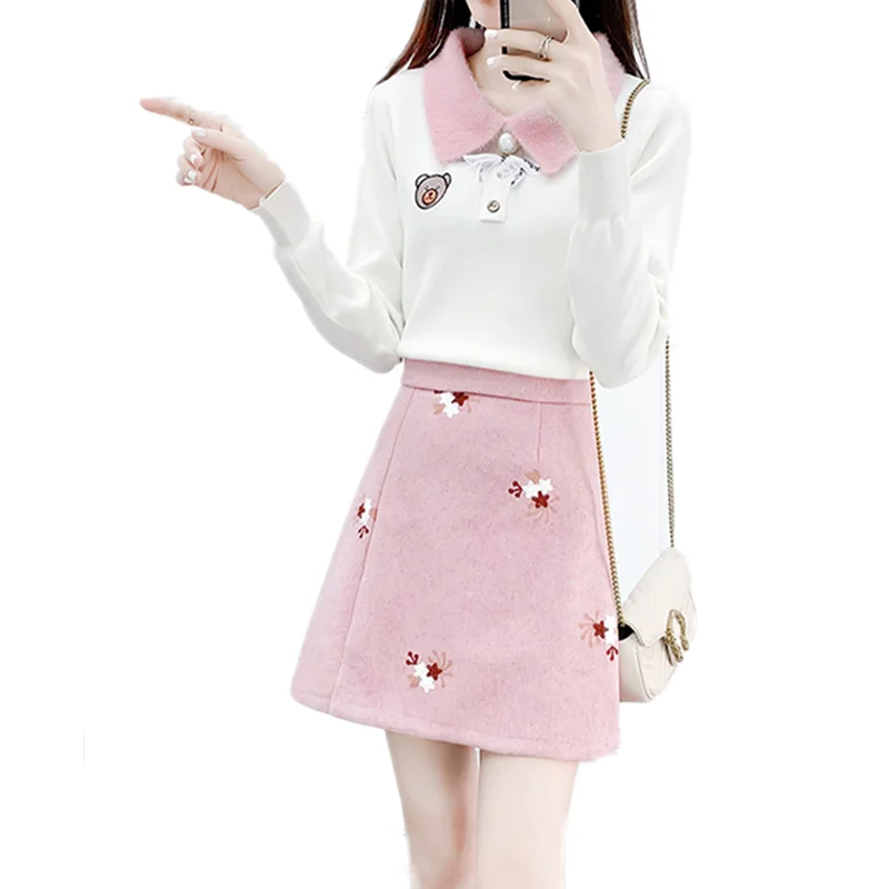 

Sweet 2019 Spring Women Sweater Skirt Suits Pink Hit Color Knitted Thin Tops And Short Embroidery Skirt Sets