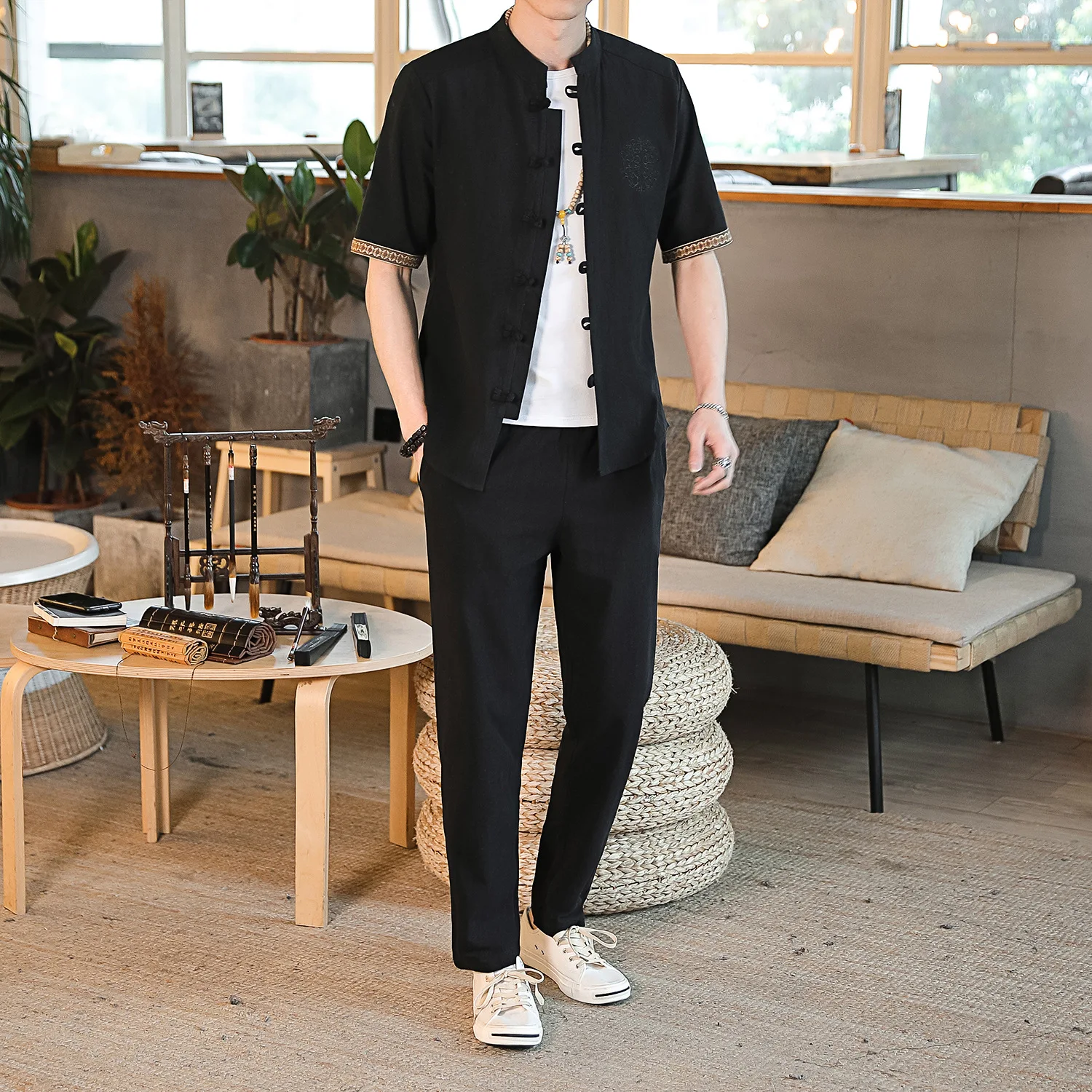 

2019 Chinese-style Summer Wear New Style Flax Set Stand Collar Embroidered Short-sleeved Shirt Trousers Cotton Linen Set Men's L