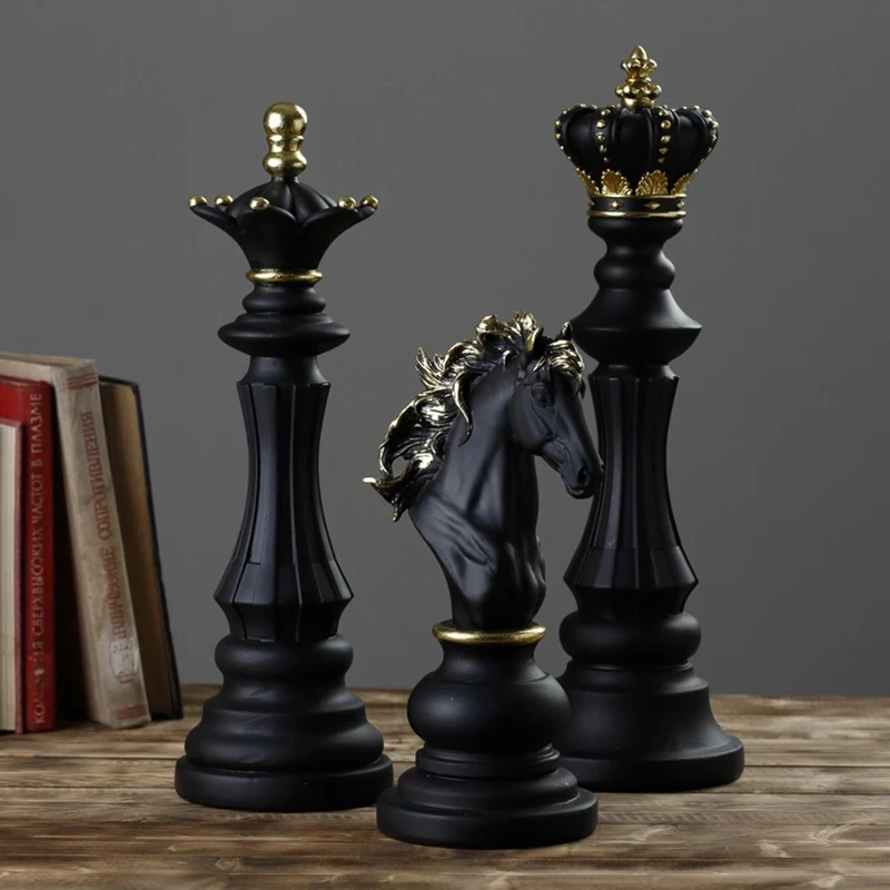 1Pcs Resin Chess Pieces Board Games Accessories International Chess Figurines Retro Home Decor Simple Modern Chessmen Ornaments
