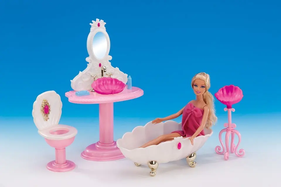 not include the doll
