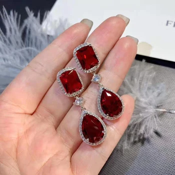 

Luxur Inlaid With Water Drops Pear Shaped Red Crystal Zircon Earrings For Women Gift Ohrringe Female Engagement Wedding Party