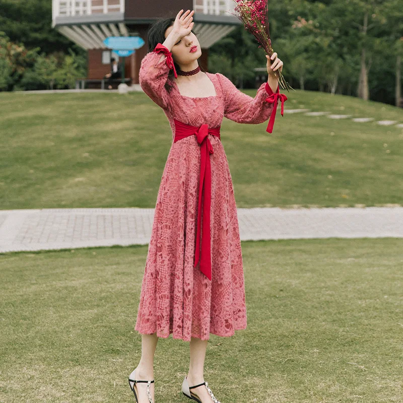 

2019 New Style Charade French Retro Long Waist Hugging Slimming Fairy Base Lace Dress Women's Fall And Winter Clothes