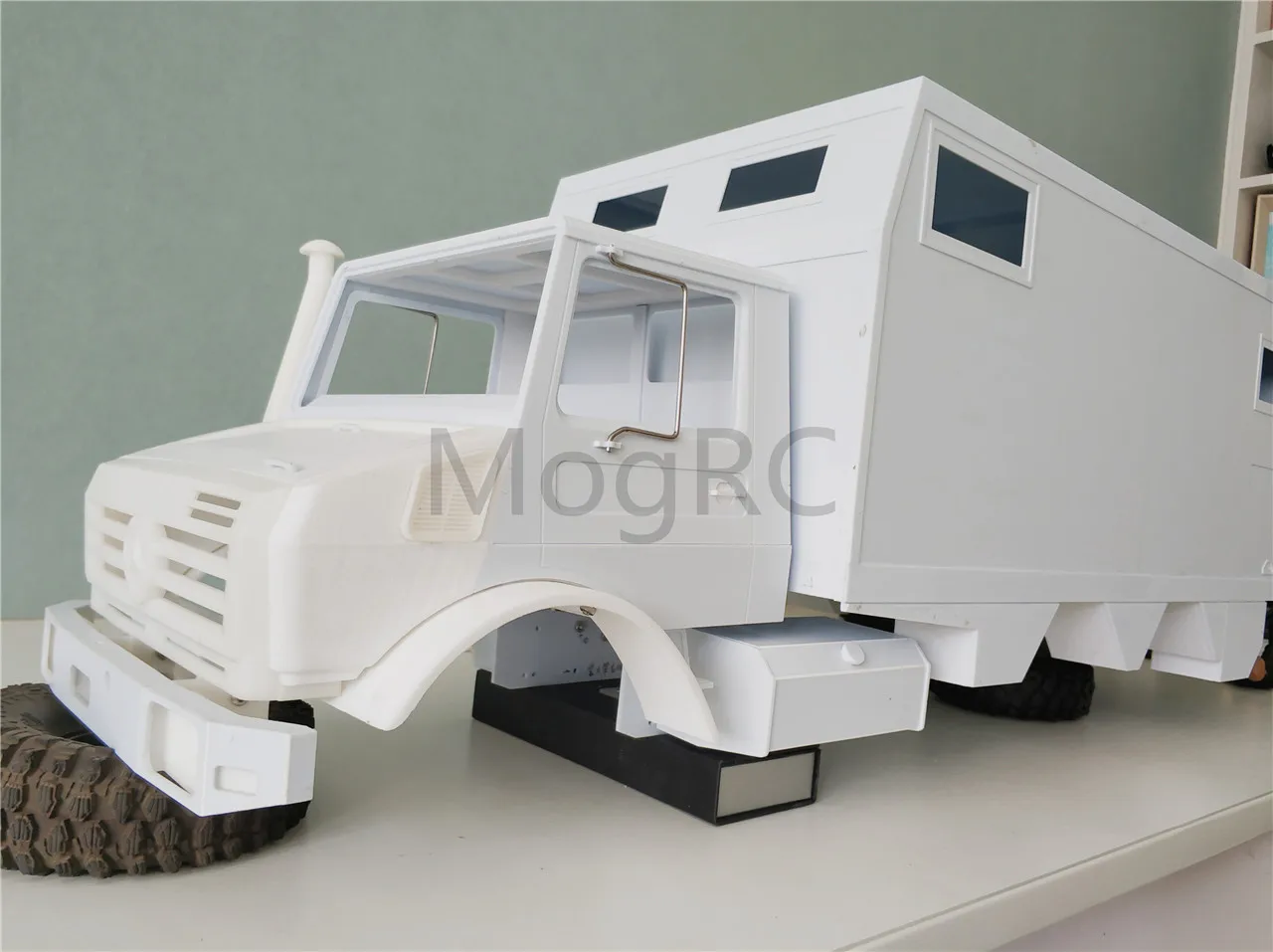RV 6X6 Bodi 313Mm/324Mm Unimog U5000 