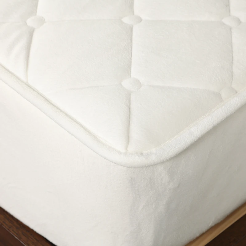 Velvet Quilted Mattress Cover 