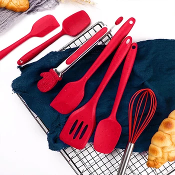 

Silicone Kitchenware Cooking Utensils Set Christmas Holiday Style Heat Resistant Kitchen Non-Stick Cooking Utensils Baking Tools