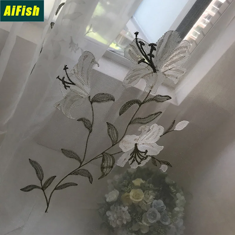 

Floral Embroidered Green Leaves Sheer Curtains for Kids Room Elegant Ready Made Tulle Drapes Curtains for Living Room TM047T2