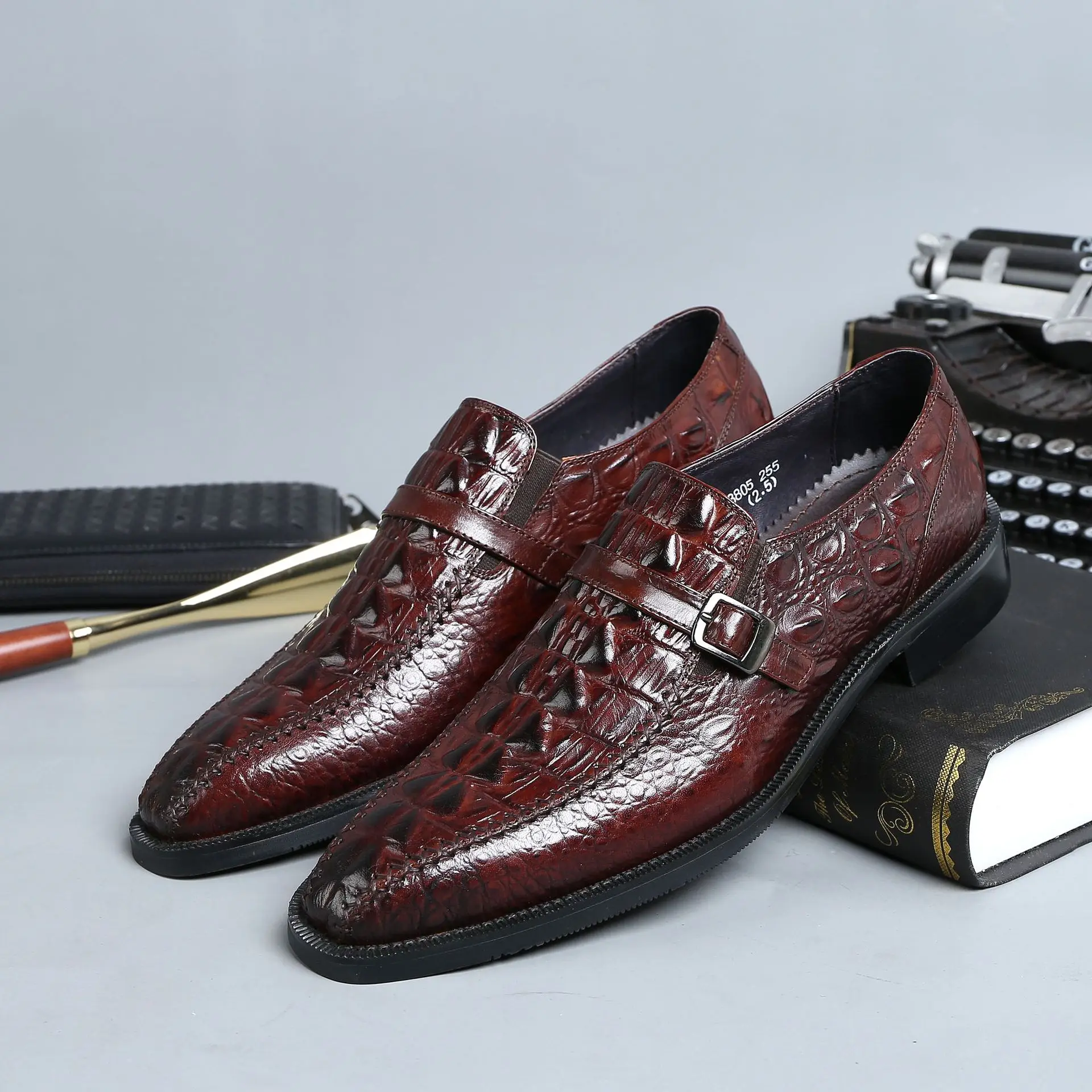 

Men's Leather Shoes Business Dress Shoes Men's Large Size Cowhide Comfortable Wedding Wear Leather