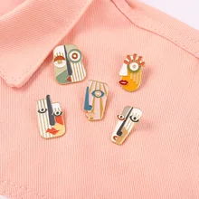 Creative Abstract Oil Painting Enamel Brooch Hip Hop Human Face Mask Stone Statue Bag Badge Jacket Lapel Pins Gifts Jewelry