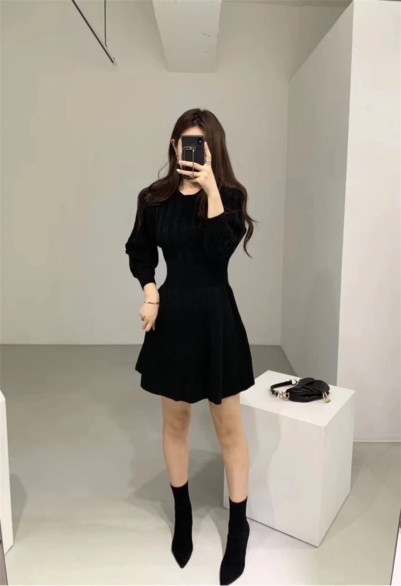 Fashion Autumn Winter Knitted Dress Women Twist Pattern Pleated Dress Elegant Solid Lantern Sleeve Tunic Sweater Dress Vestidos