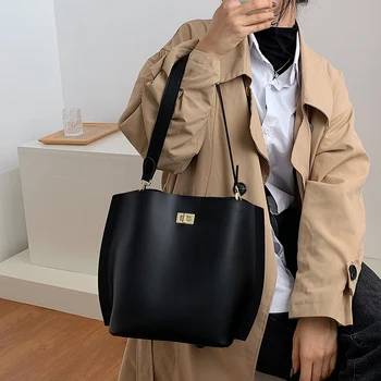 

Internet Celebrity Special-interest Design Bag Female 2020 Winter New Fashionable Fashion Large Capacity Shoulder Bag Bucket Bag