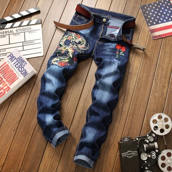 

Homme jeans men ripped distressed brand blue denim trousers high quality plus size 29-38 straight male jeans 3D embroidery jeans