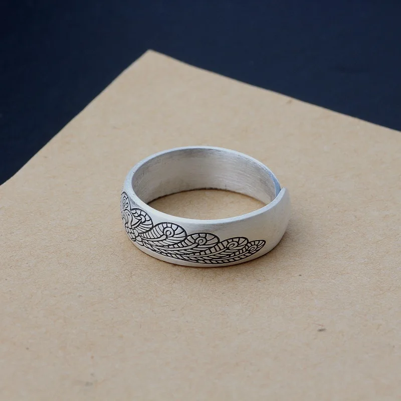 11989905308_104009971