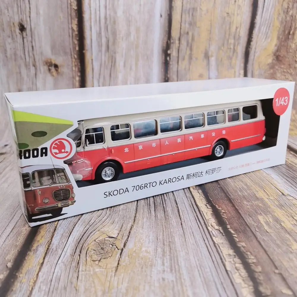 Изысканная модель автомобиля из АБС пластика 1:43 моделирование Skoda Corossa 706RTO