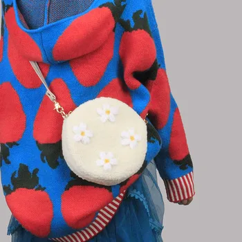 

SutaSuta Handmade pursse Women Chinese Embroidered Crochet Small Round Bag Small Bag Small Fresh Lovely Shoulder Crossbody Bag